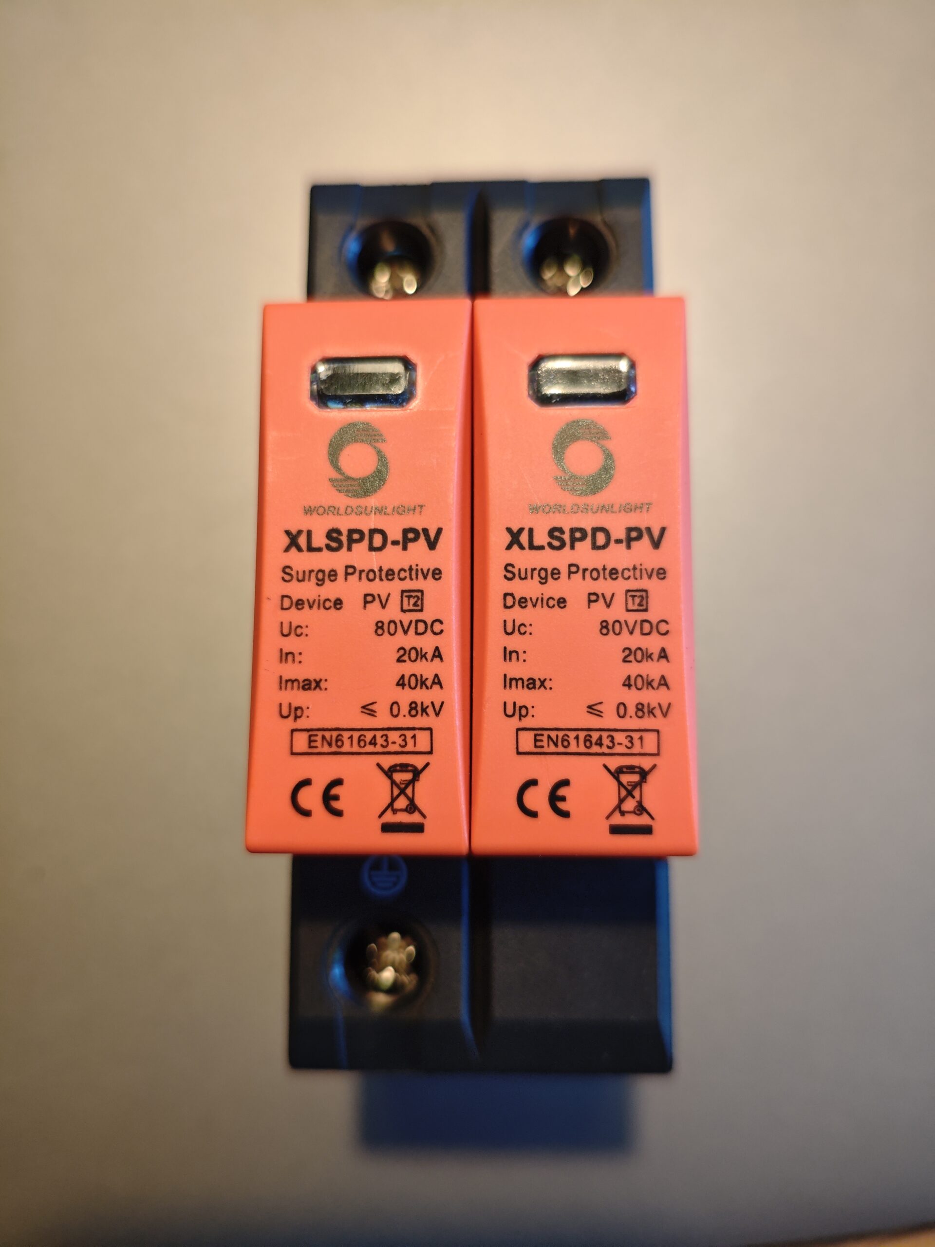 2P Überspannungsschutz 20KA 80DC Photovoltaik IP20 für Balkonkraftwerkspeicher wie Anker Solix, Marstek, oder SunEnergyXT